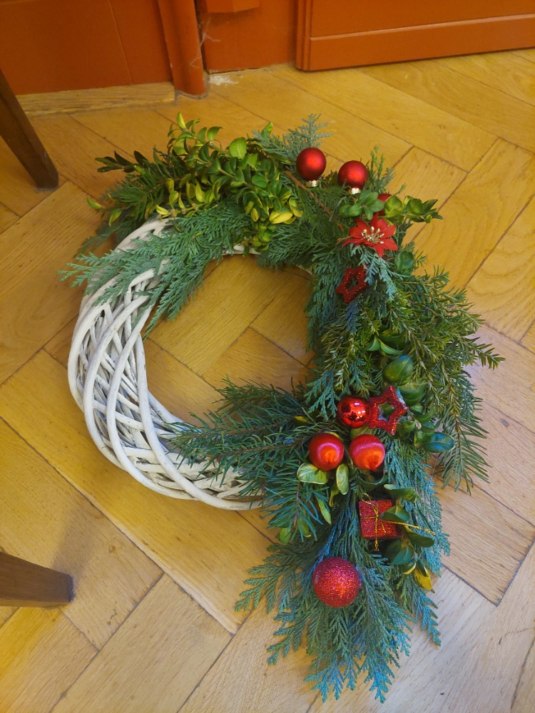 07 PRACOVNÍ TERARIE - ADVENTNÍ VĚNCE